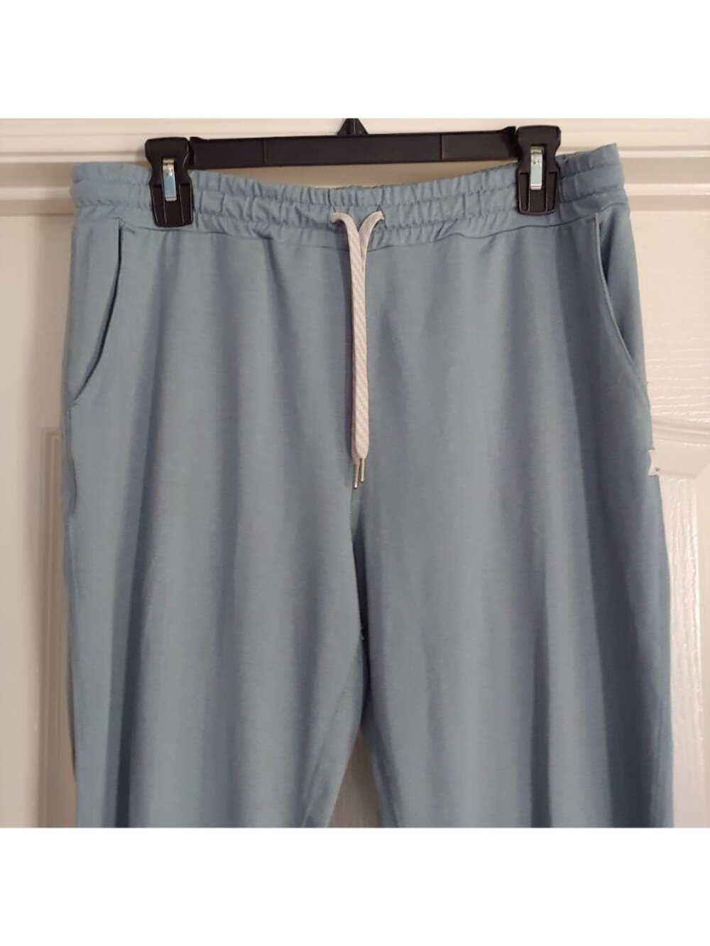 Vuori Performance Jogger Women Athletic Lounge M Pants DreamKnit Athleisure Mist - Picture 3 of 8
